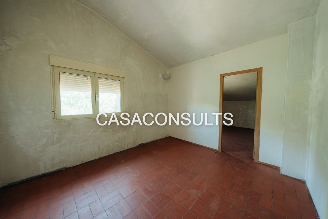 4 bedroom Villa for sale in Culla - € 230,000 (Ref: 8500792)