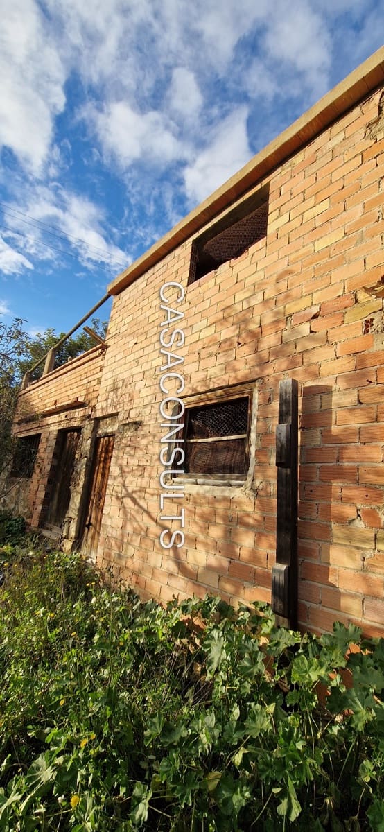 Finca/Landehus til salg i Les Useres - € 80.000 (Ref: 8738353)