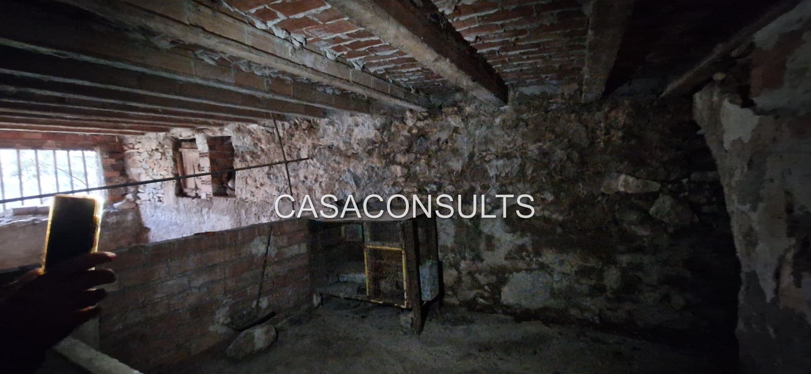 Finca/Landehus til salg i Les Useres - € 80.000 (Ref: 8738353)