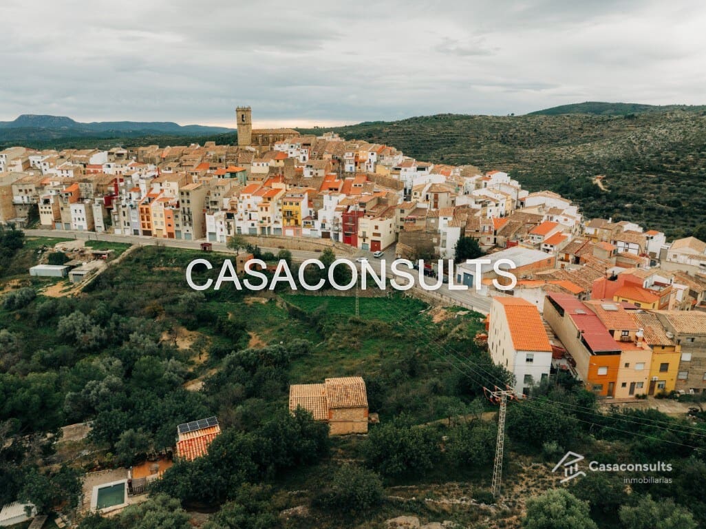 Finca/Landehus til salg i Les Useres - € 74.000 (Ref: 8738353)