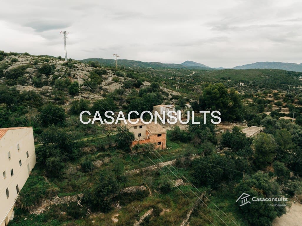 Finca/Landehus til salg i Les Useres - € 74.000 (Ref: 8738353)