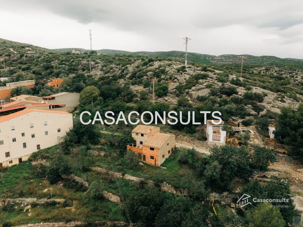 Finca/Landehus til salg i Les Useres - € 74.000 (Ref: 8738353)