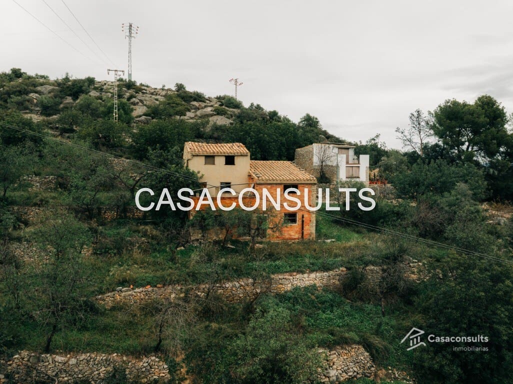 Finca/Landehus til salg i Les Useres - € 74.000 (Ref: 8738353)