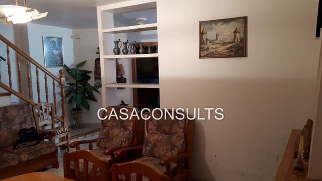 4 soveværelse Byhus til salg i Les Useres - € 80.000 (Ref: 8852308)