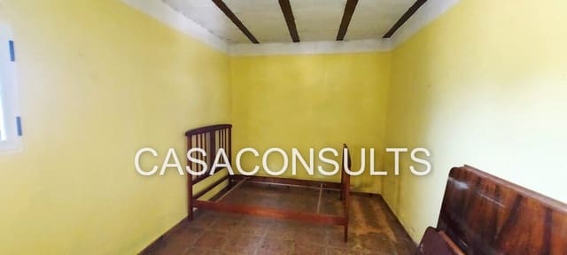 5 bedroom Finca/Country House for sale in Vilafamés - € 65,000 (Ref: 8852399)