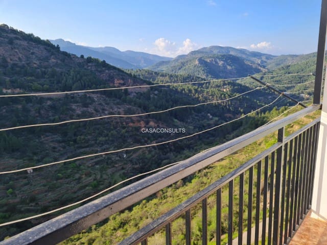 4 soveværelse Lejlighed til salg i Llucena  - € 75.000 (Ref: 8863156)