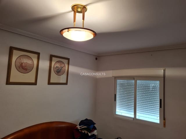 4 soveværelse Lejlighed til salg i Llucena  - € 75.000 (Ref: 8863156)