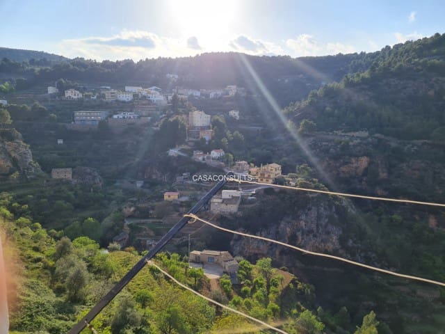 4 soveværelse Lejlighed til salg i Llucena  - € 75.000 (Ref: 8863156)