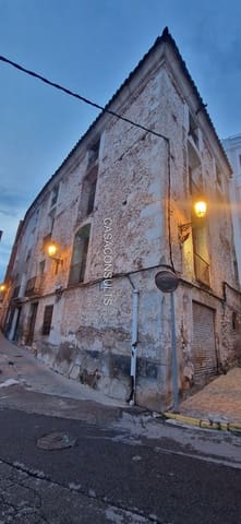 Townhouse for sale in L'Alcora - € 90,000 (Ref: 9005844)