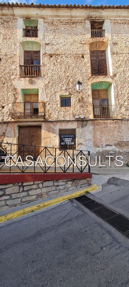 Byhus til salg i L'Alcora - € 90.000 (Ref: 9005844)