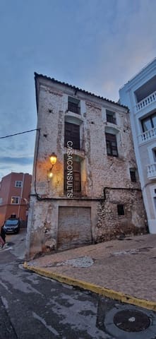 Townhouse for sale in L'Alcora - € 90,000 (Ref: 9005844)