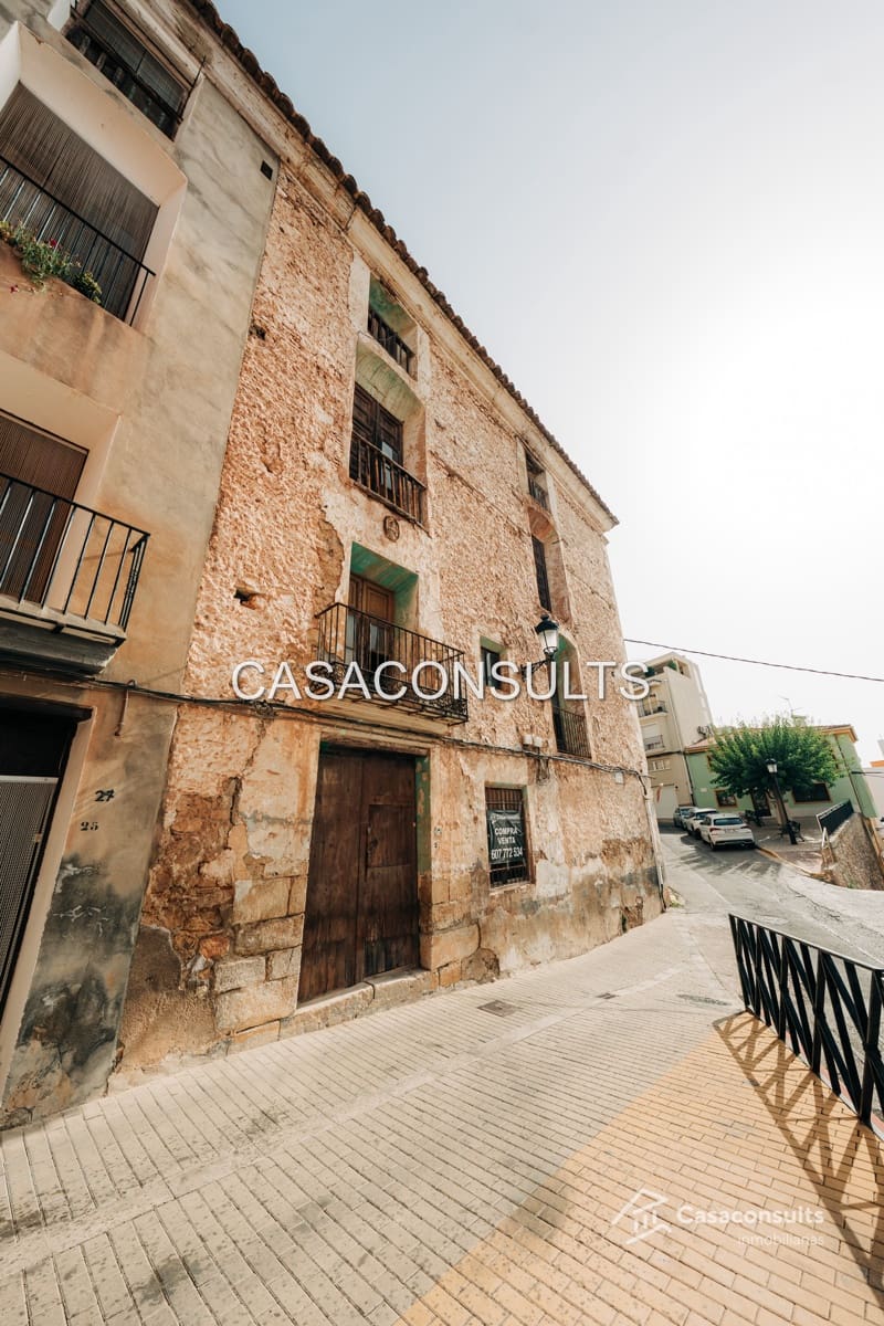 Byhus til salg i L'Alcora - € 90.000 (Ref: 9005844)