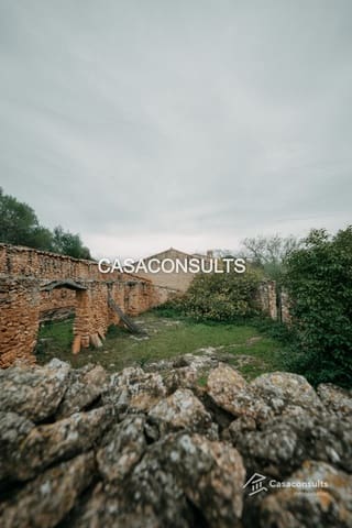 9 bedroom Finca/Country House for sale in Les Useres - € 120,000 (Ref: 9125859)