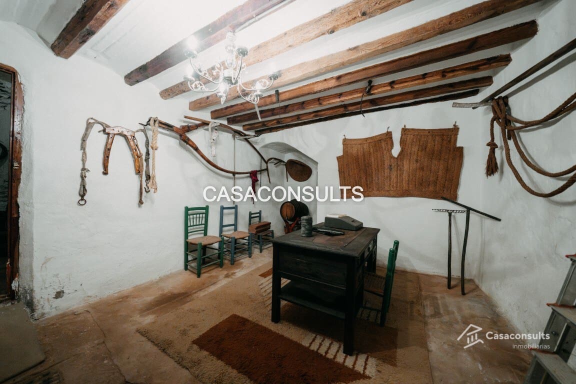 Finca/Casa Rural de 9 habitaciones en Les Useres en venta - 120.000 € (Ref: 9125859)