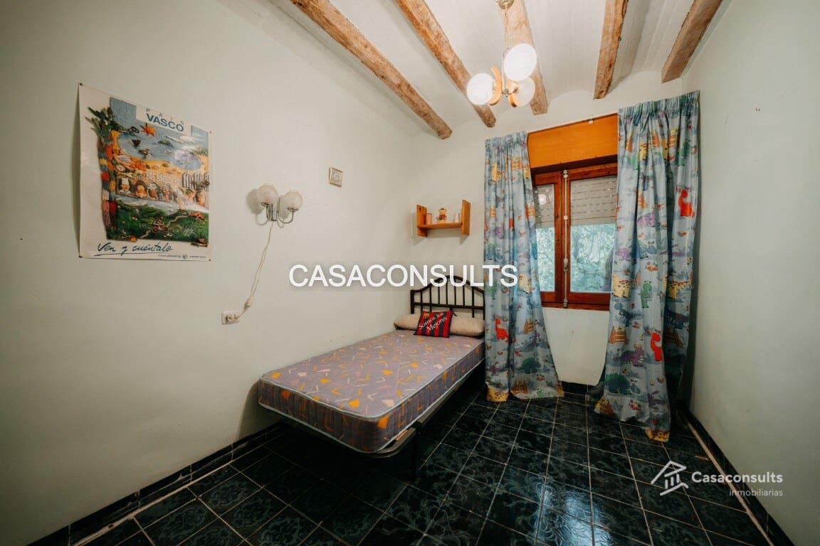 Finca/Casa Rural de 9 habitaciones en Les Useres en venta - 120.000 € (Ref: 9125859)