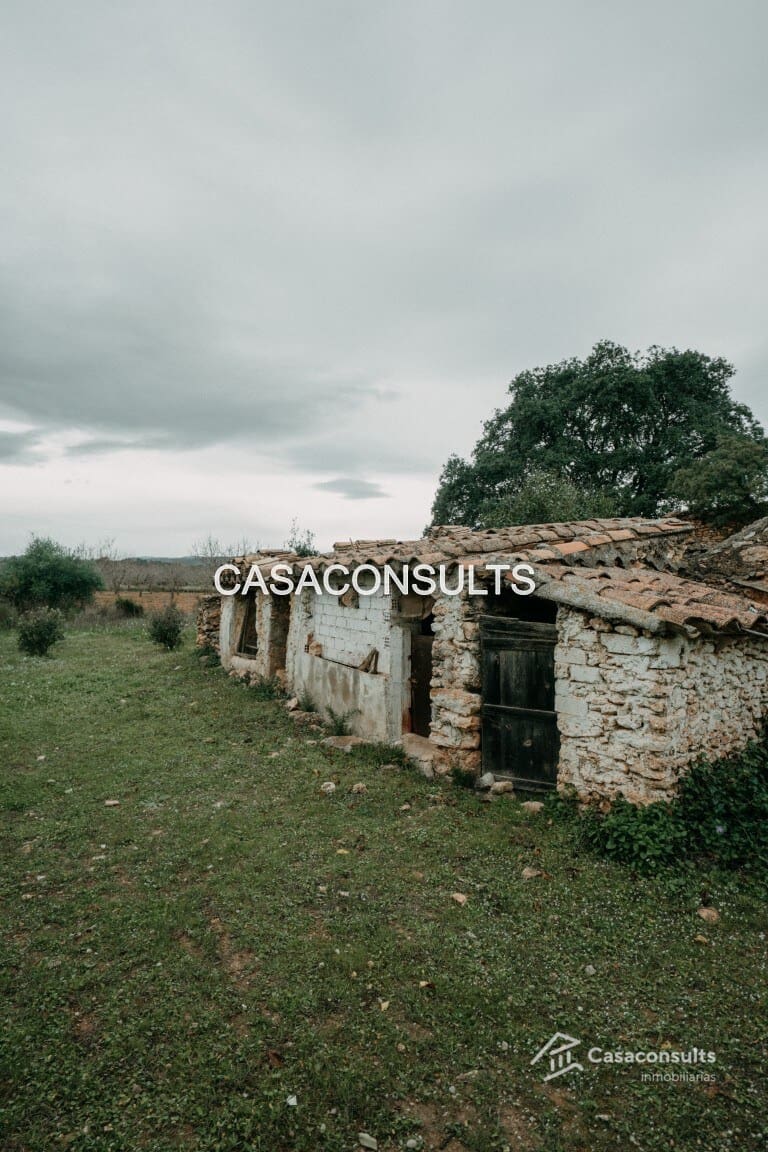 Finca/Casa Rural de 9 habitaciones en Les Useres en venta - 120.000 € (Ref: 9125859)