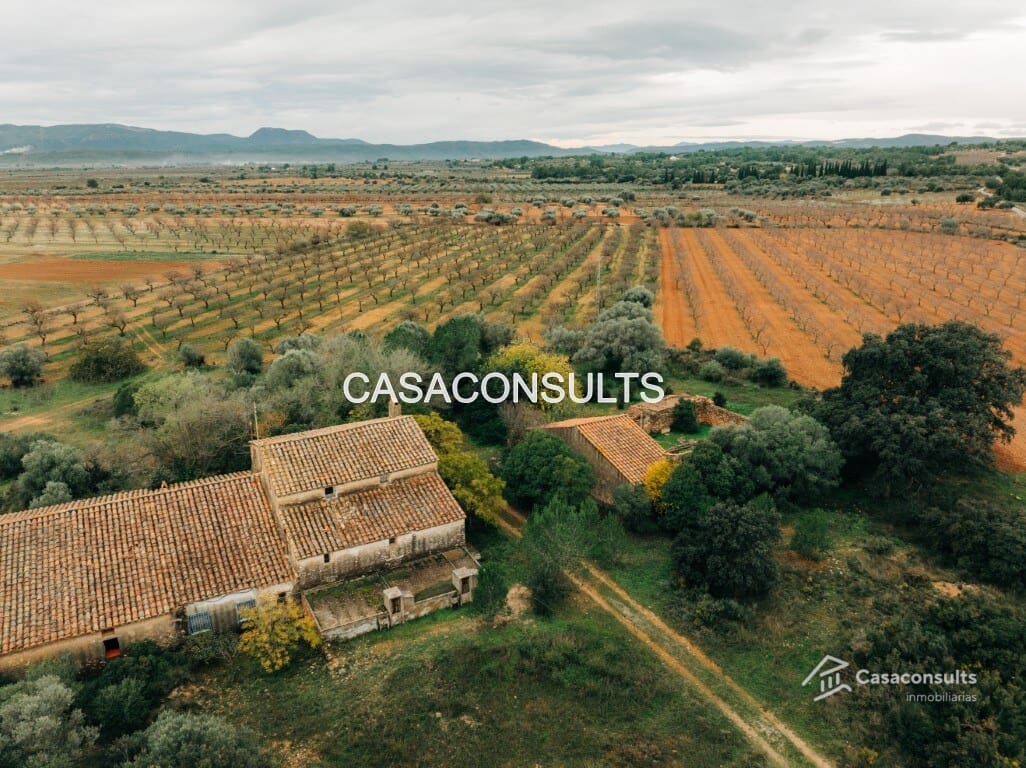 Finca/Casa Rural de 9 habitaciones en Les Useres en venta - 120.000 € (Ref: 9125859)