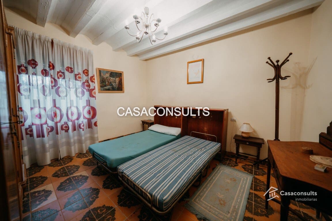 Finca/Casa Rural de 9 habitaciones en Les Useres en venta - 120.000 € (Ref: 9125859)