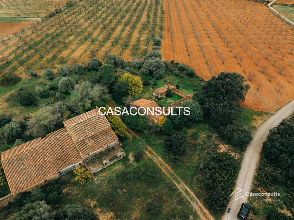 Finca/Casa Rural de 9 habitaciones en Les Useres en venta - 120.000 € (Ref: 9125859)