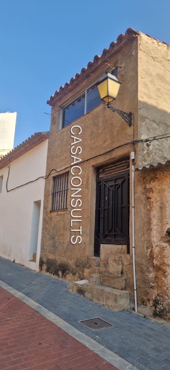 3 soveværelse Byhus til salg i Vilafames - € 60.000 (Ref: 9125894)