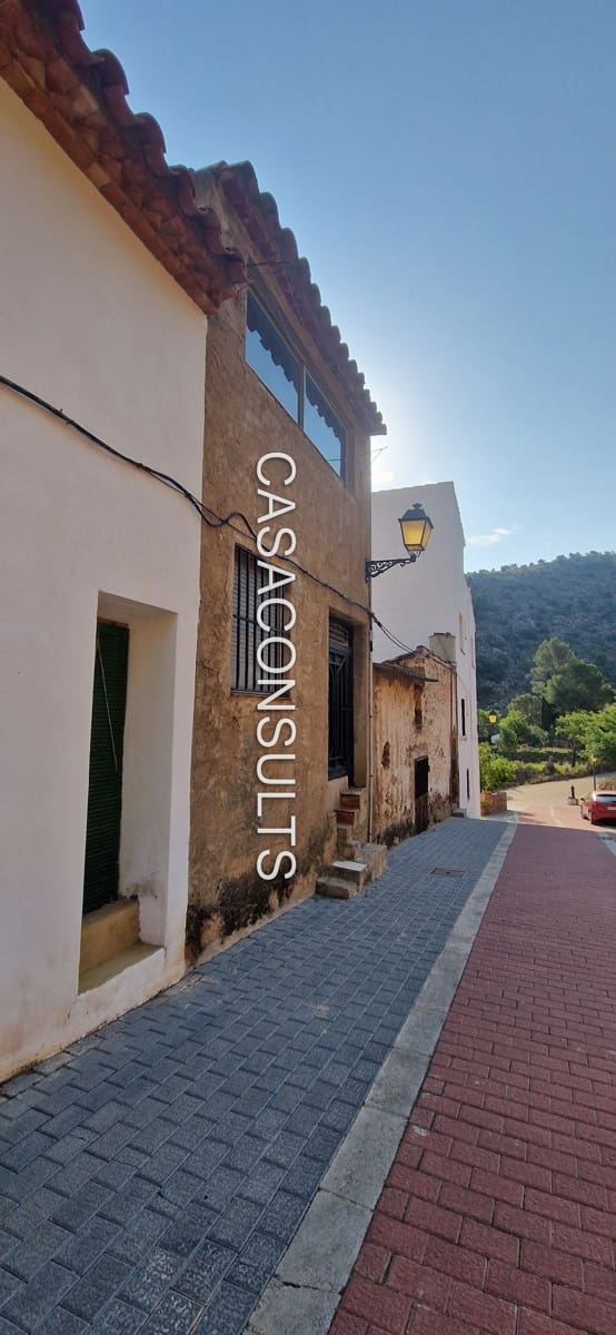 3 soveværelse Byhus til salg i Vilafames - € 60.000 (Ref: 9125894)