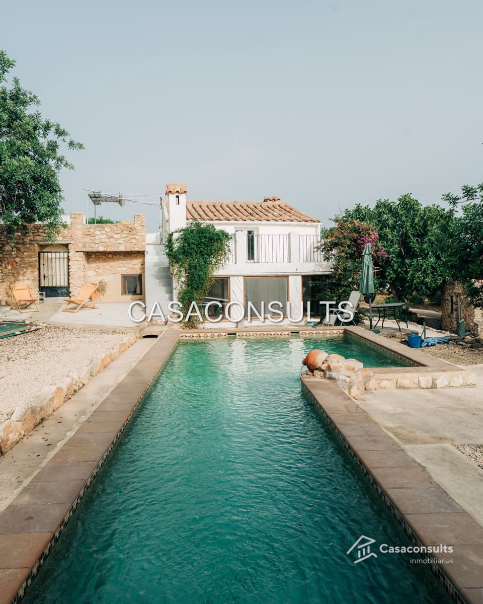 4 soveværelse Villa til salg i Alcala de Xivert med swimmingpool garage - € 240.000 (Ref: 9147521)