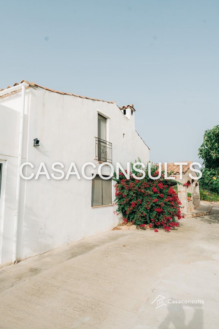 4 soveværelse Villa til salg i Alcala de Xivert med swimmingpool garage - € 240.000 (Ref: 9147521)
