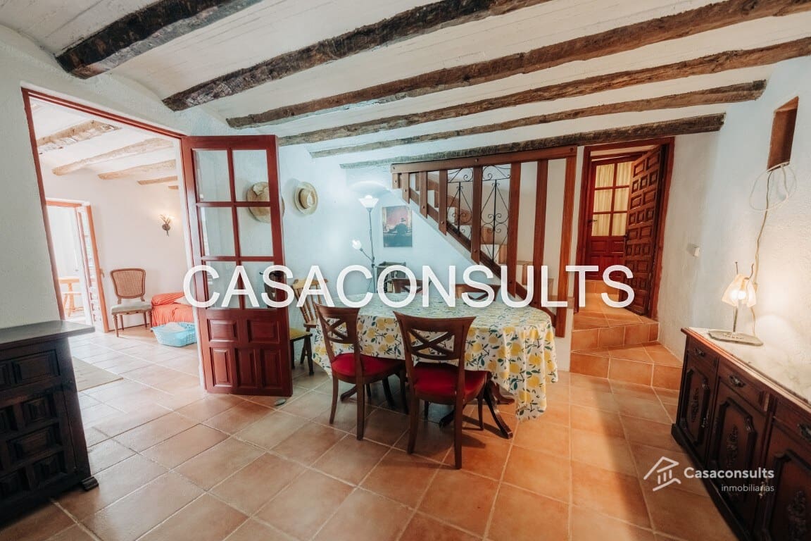 4 soveværelse Villa til salg i Alcala de Xivert med swimmingpool garage - € 240.000 (Ref: 9147521)