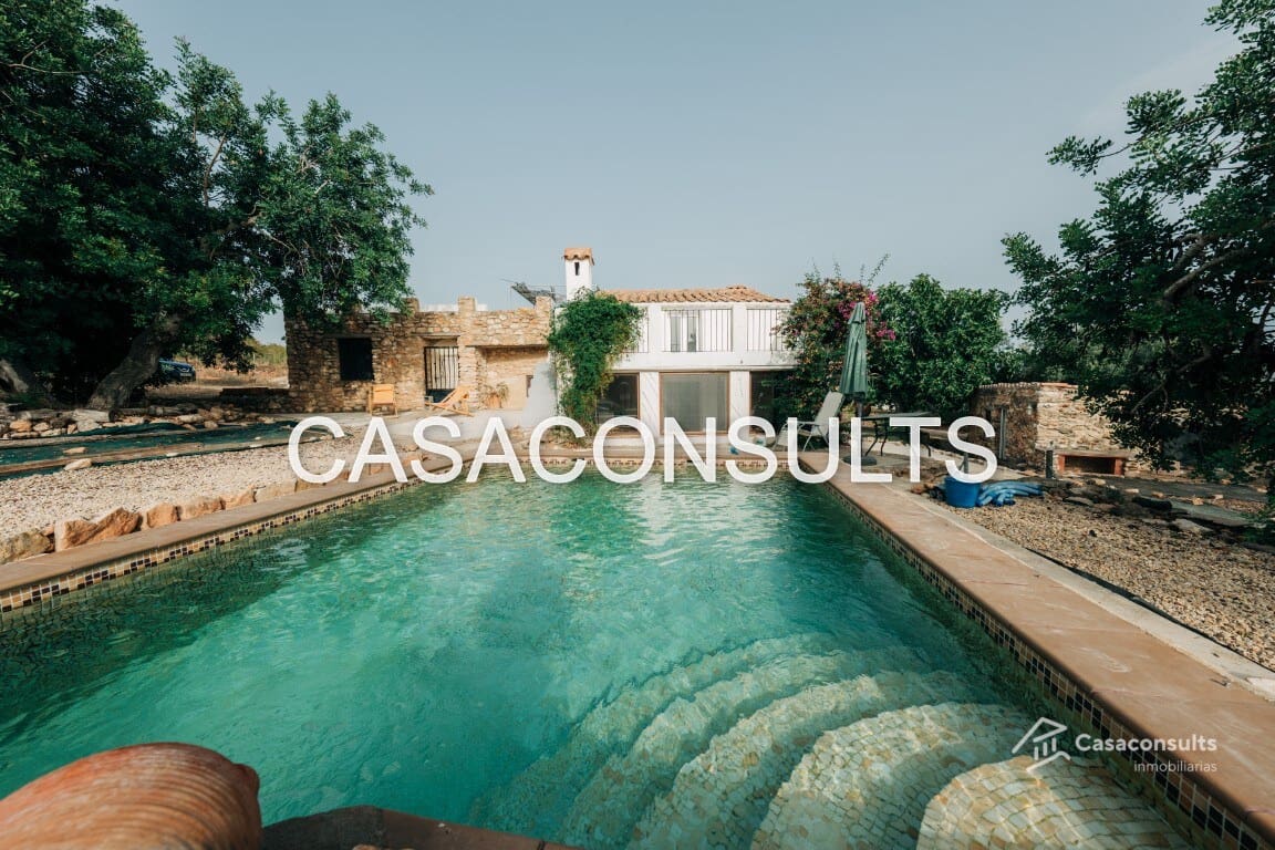 4 soveværelse Villa til salg i Alcala de Xivert med swimmingpool garage - € 240.000 (Ref: 9147521)