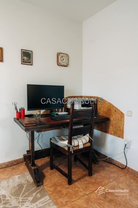 3 soveværelse Finca/Landehus til salg i Sierra Engarceran med swimmingpool garage - € 400.000 (Ref: 9313902)