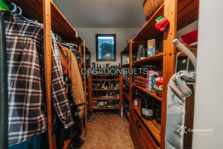 3 soveværelse Finca/Landehus til salg i Sierra Engarceran med swimmingpool garage - € 400.000 (Ref: 9313902)