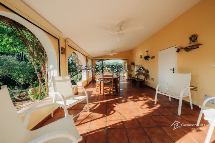 3 soveværelse Finca/Landehus til salg i Sierra Engarceran med swimmingpool garage - € 400.000 (Ref: 9313902)