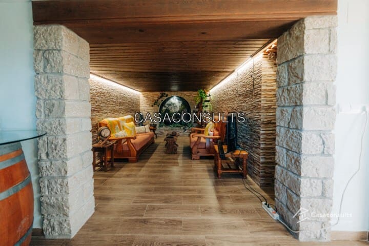 3 soveværelse Finca/Landehus til salg i Sierra Engarceran med swimmingpool garage - € 400.000 (Ref: 9313902)