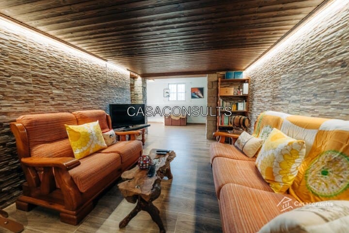 3 soveværelse Finca/Landehus til salg i Sierra Engarceran med swimmingpool garage - € 400.000 (Ref: 9313902)