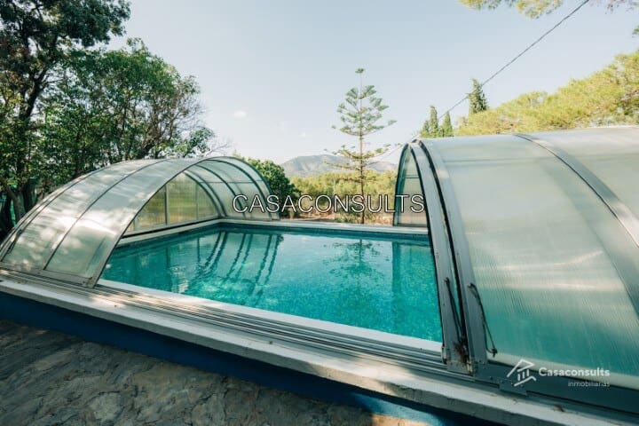 3 soveværelse Finca/Landehus til salg i Sierra Engarceran med swimmingpool garage - € 400.000 (Ref: 9313902)