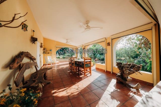 3 bedroom Finca/Country House for sale in Sierra Engarcerán with pool garage - € 400,000 (Ref: 9313902)