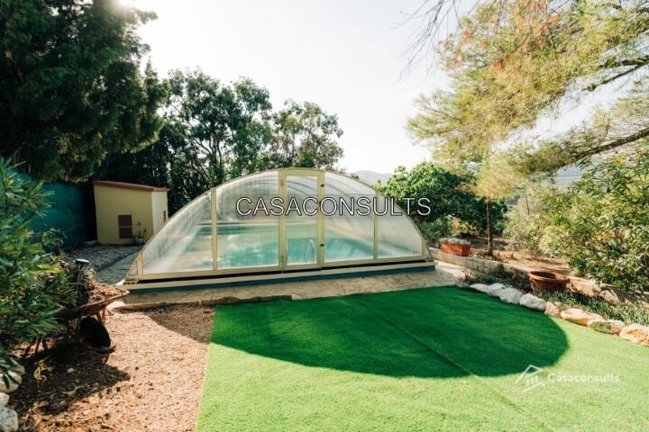 3 soveværelse Finca/Landehus til salg i Sierra Engarceran med swimmingpool garage - € 400.000 (Ref: 9313902)