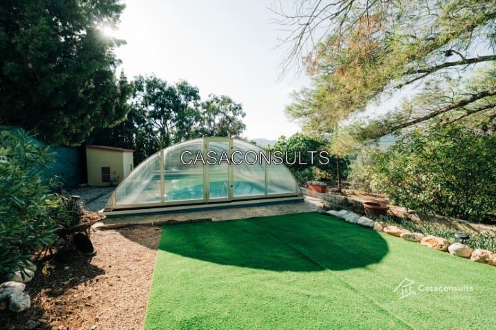 3 soveværelse Finca/Landehus til salg i Sierra Engarceran med swimmingpool garage - € 400.000 (Ref: 9313902)