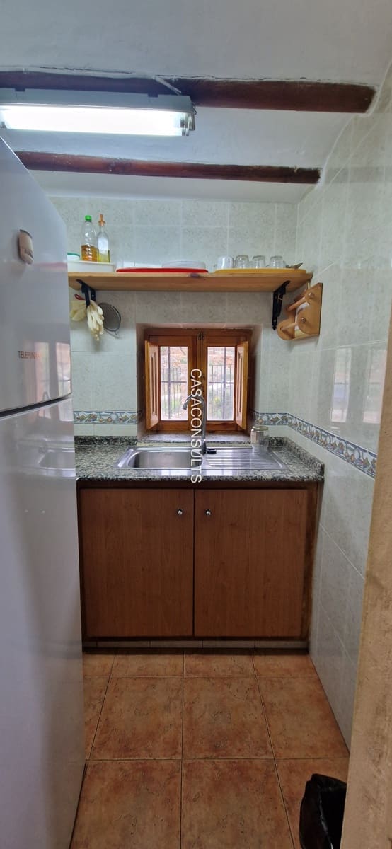 4 soveværelse Finca/Landehus til salg i Los Rosildos med garage - € 95.000 (Ref: 9413547)