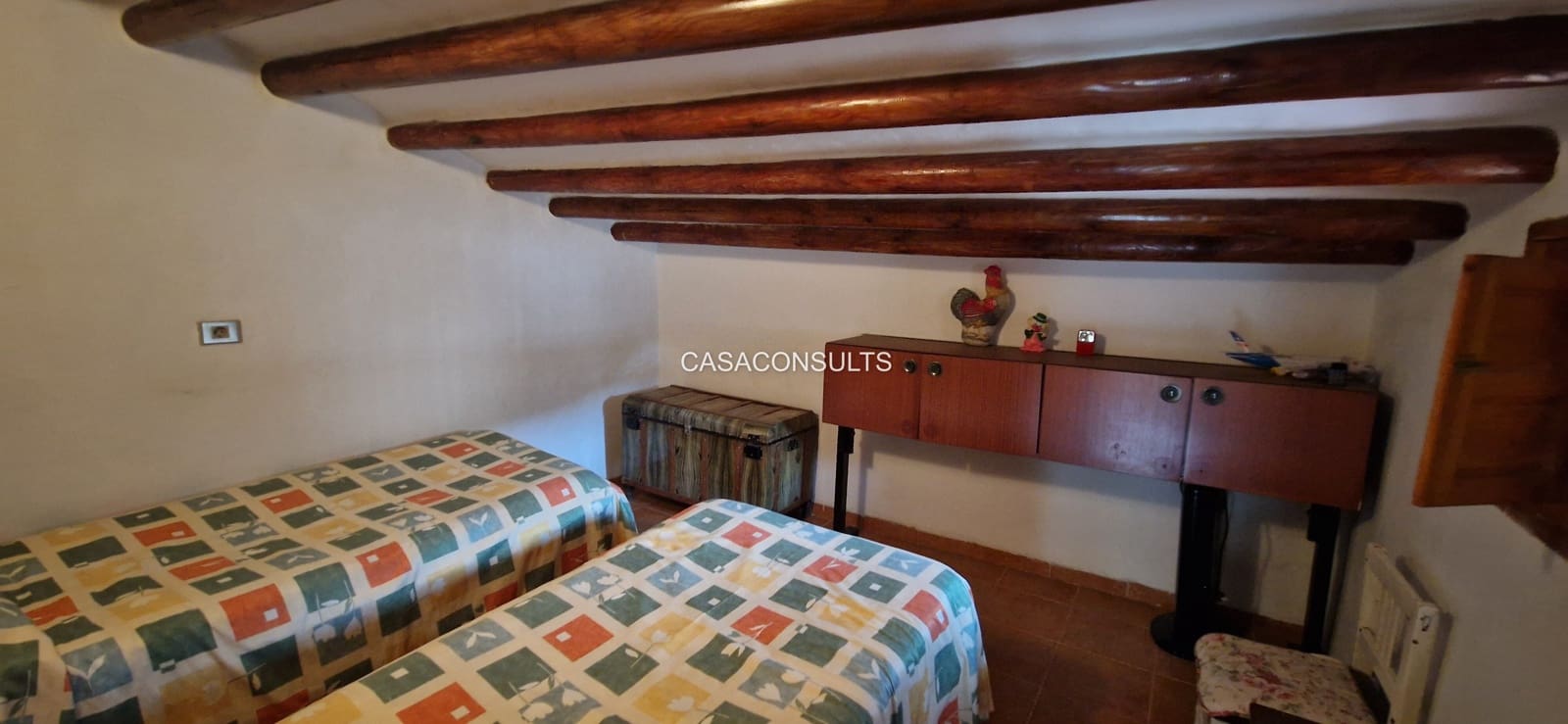 4 soveværelse Finca/Landehus til salg i Los Rosildos med garage - € 95.000 (Ref: 9413547)