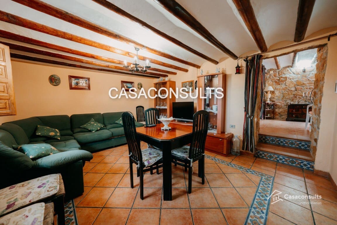 4 soveværelse Finca/Landehus til salg i Los Rosildos med garage - € 95.000 (Ref: 9413547)