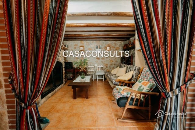 4 soverom Finca/Herregård til salgs i Los Rosildos, Sierra Engarcerán med garasje - € 95 000 (Ref: 9413547)