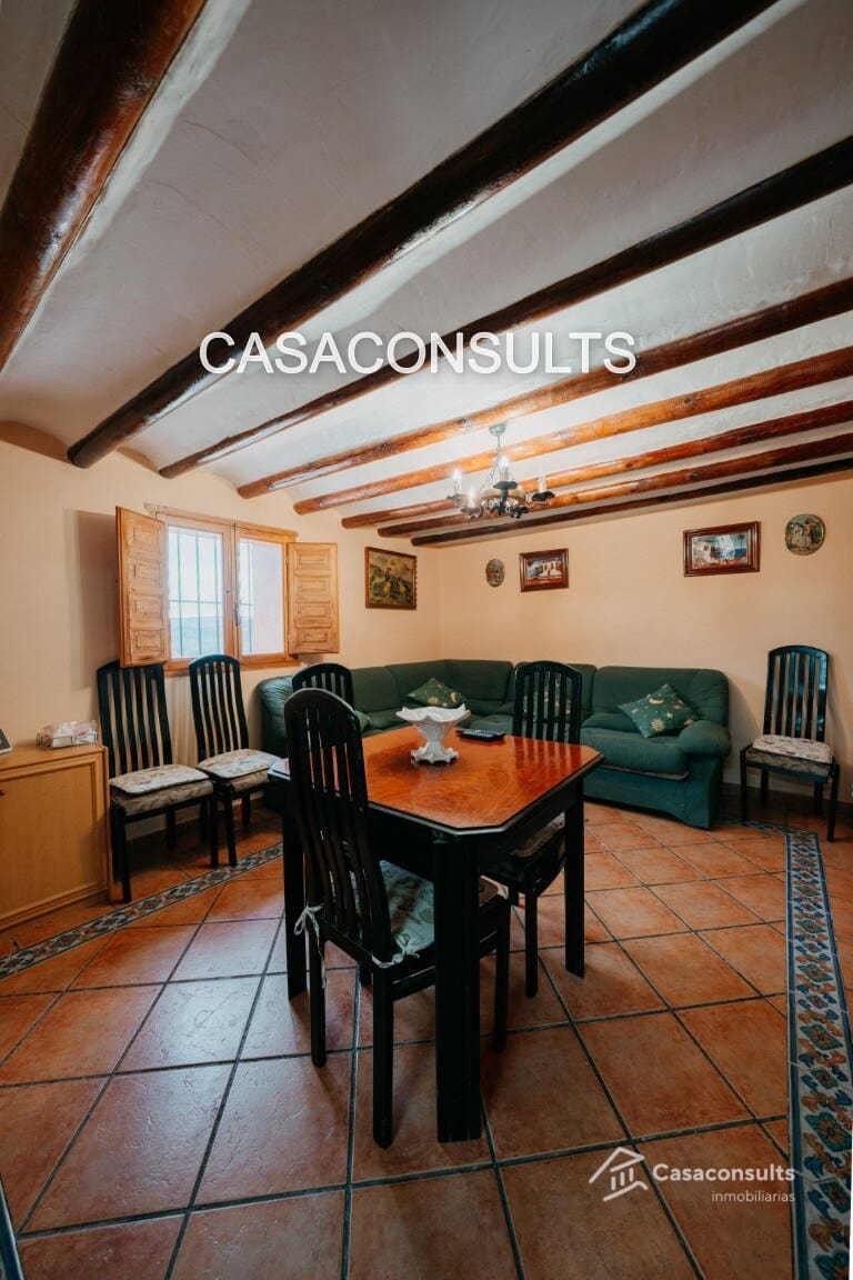 4 soveværelse Finca/Landehus til salg i Los Rosildos med garage - € 95.000 (Ref: 9413547)