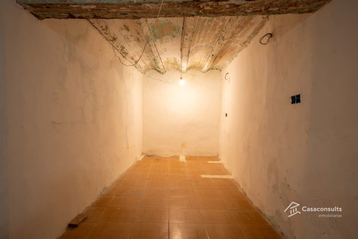 3 bedroom Townhouse for sale in Cabanes - € 22,000 (Ref: 9511931)