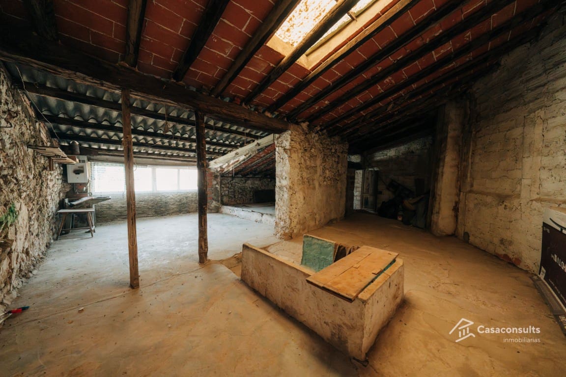 3 bedroom Townhouse for sale in Cabanes - € 22,000 (Ref: 9511931)