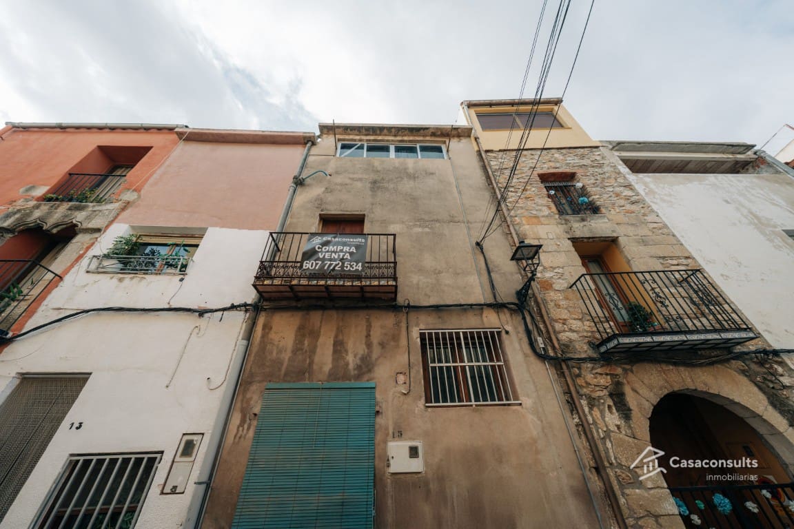 3 bedroom Townhouse for sale in Cabanes - € 22,000 (Ref: 9511931)