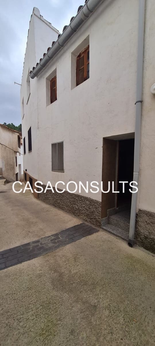 3 slaapkamer Huis te koop in Castillo de Villamalefa - € 39.000 (Ref: 9511932)
