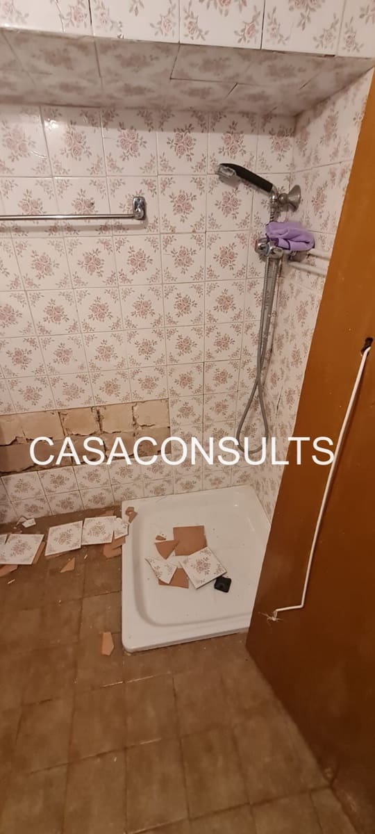 3 slaapkamer Huis te koop in Castillo de Villamalefa - € 39.000 (Ref: 9511932)