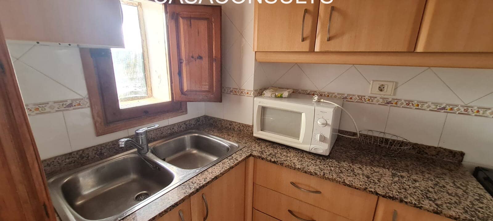 3 slaapkamer Huis te koop in Castillo de Villamalefa - € 39.000 (Ref: 9511932)