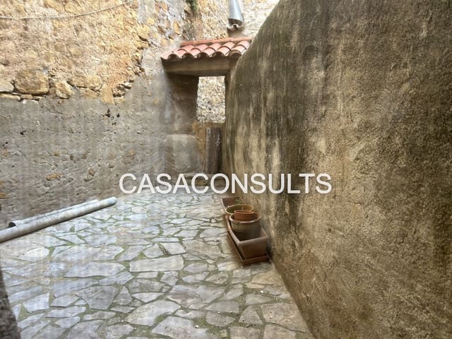 2 sovrum Hus till salu i Albocàsser - 90 000 € (Ref: 9559105)